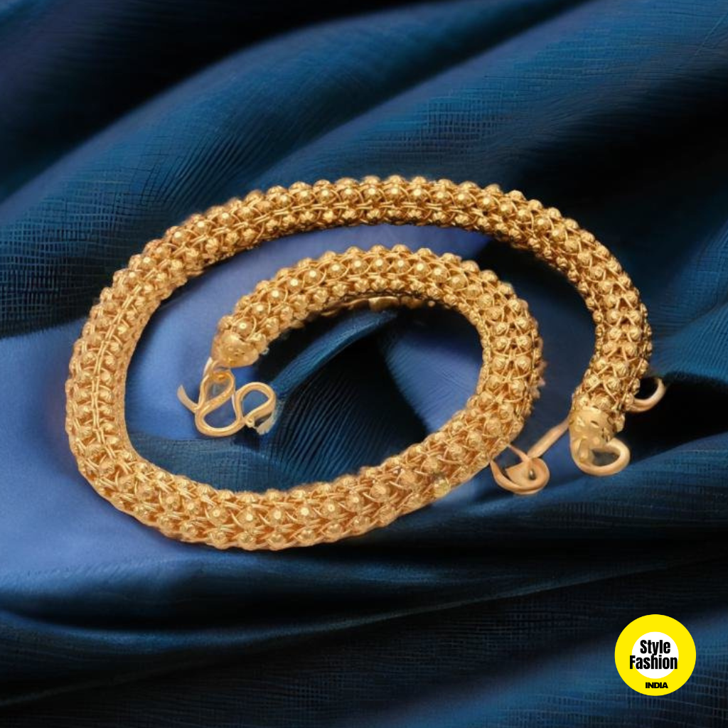 Mirror Of Gold With Leaf Exciting Design High Quality Chain For Men