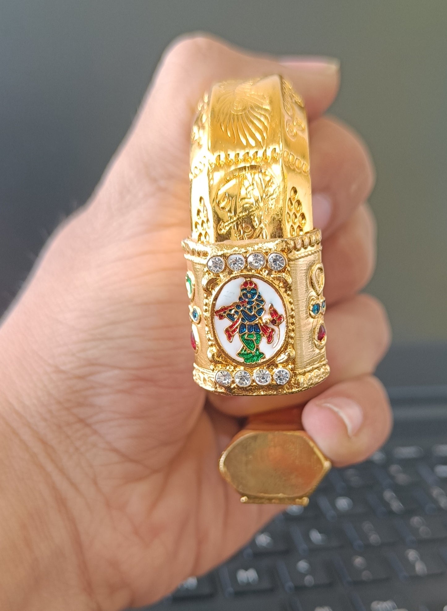 Jay Thakar Bharwadi High Quality Gold Plated Kada for Men