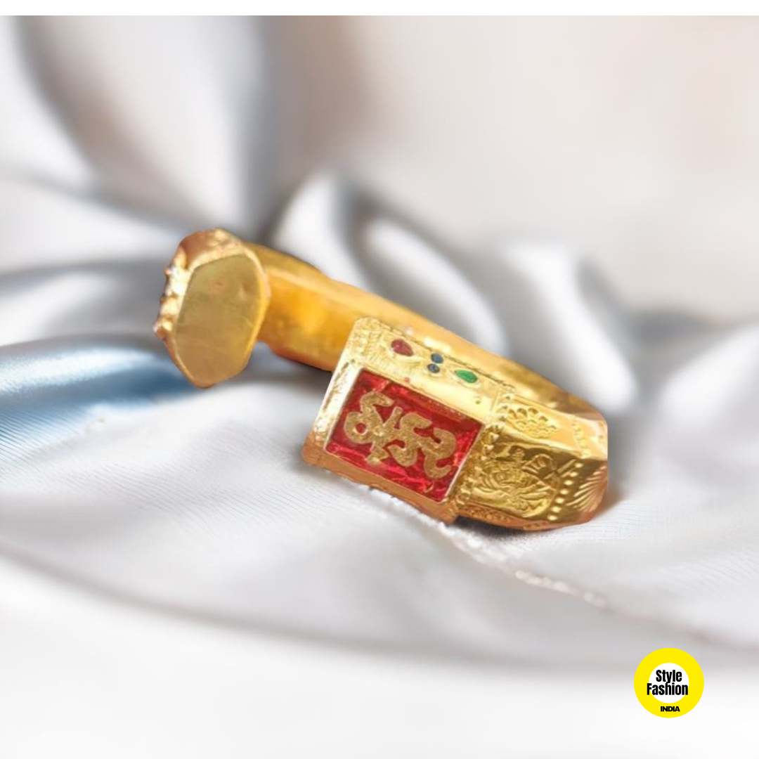 Jay Thakar Bharwadi High Quality Gold Plated Kada for Men