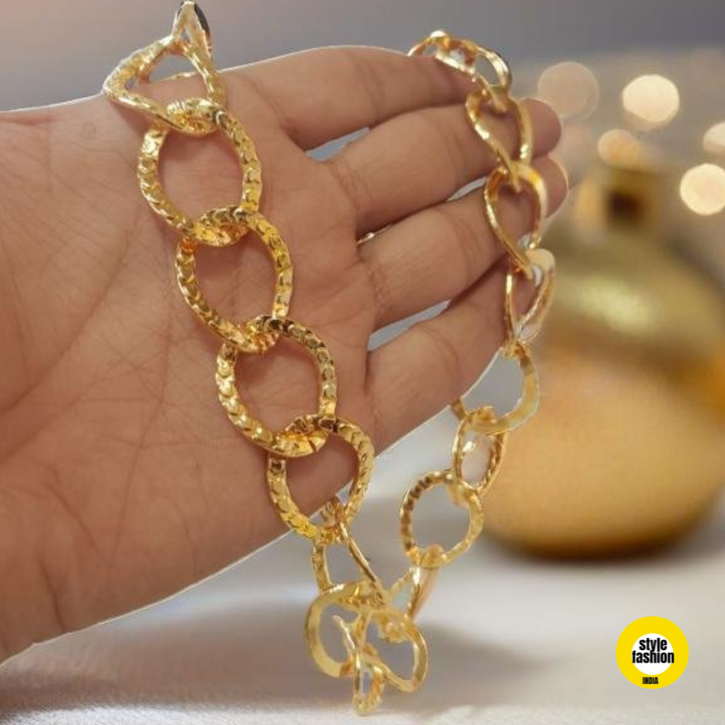 Curb Design Trending In London High Quality Gold Plated Chain For Men