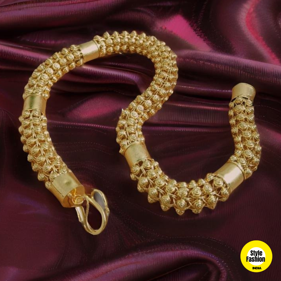 Royal Full Thick Pipe With Ring on Ring Premium Quality Gold Plated Chain For Men