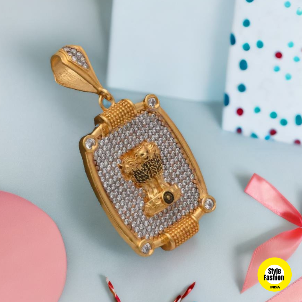 Mudra Diamond with New Design High Quality Gold Plated Pendant