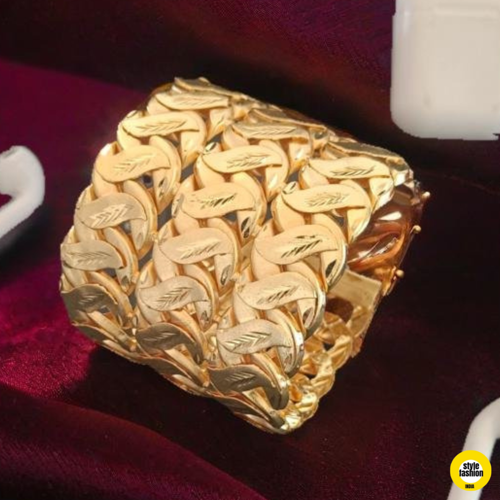 Combo of 3 Line Pokal With Leaf Bracelet & Unique Design Pokal With Leaf High Quality Gold Plated Chain