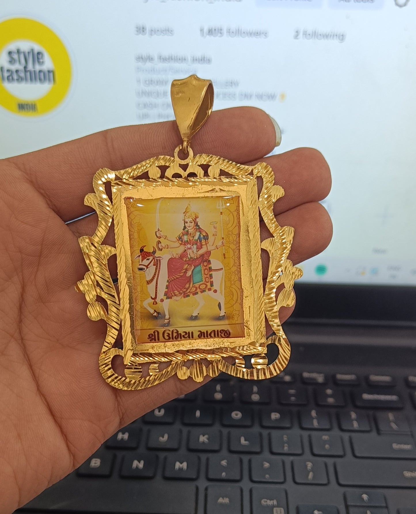 Jay Umiya Mata Medium High Quality Gold Plated Pendant