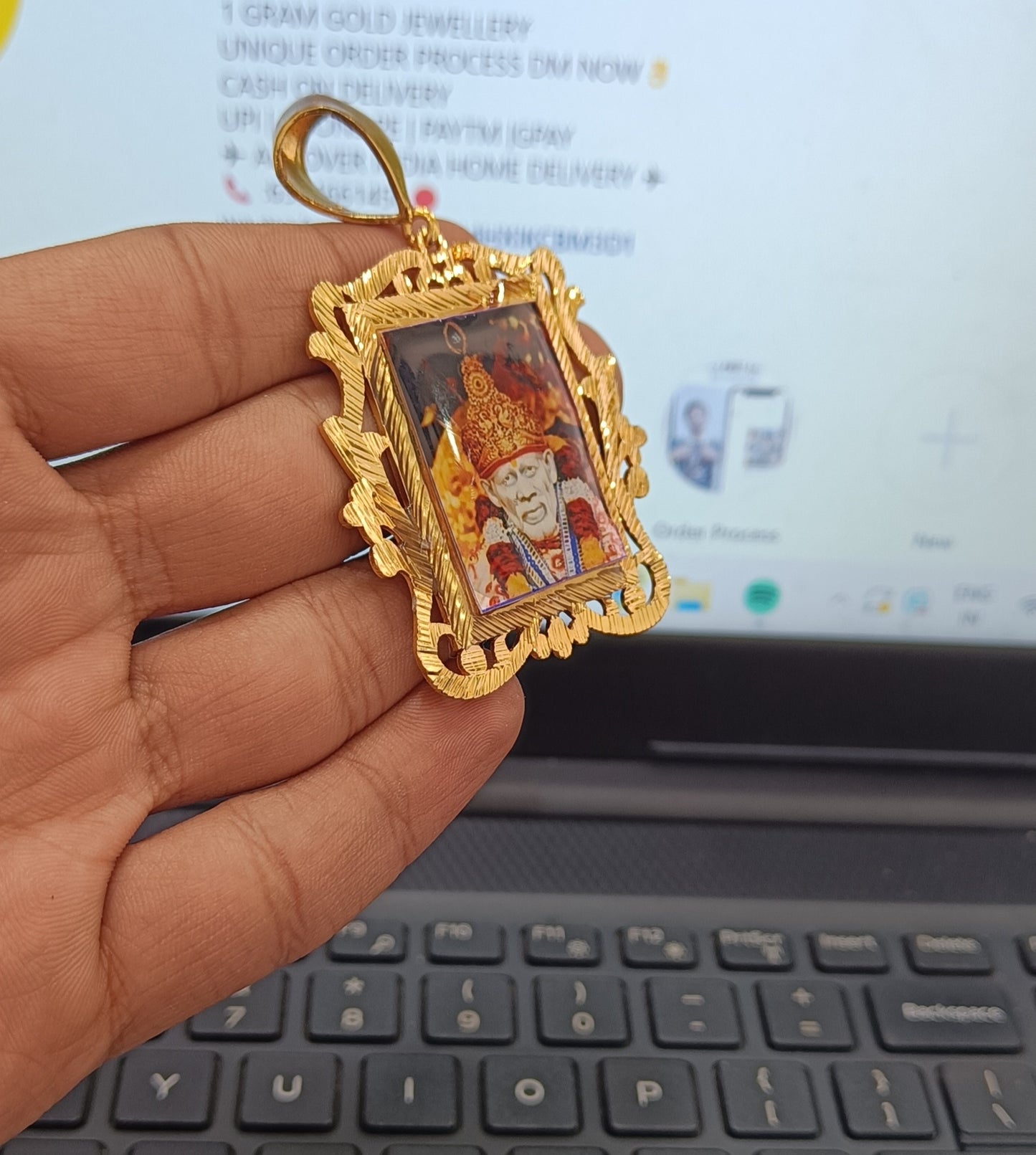 Sai Baba Small High Quality Gold Plated Pendant