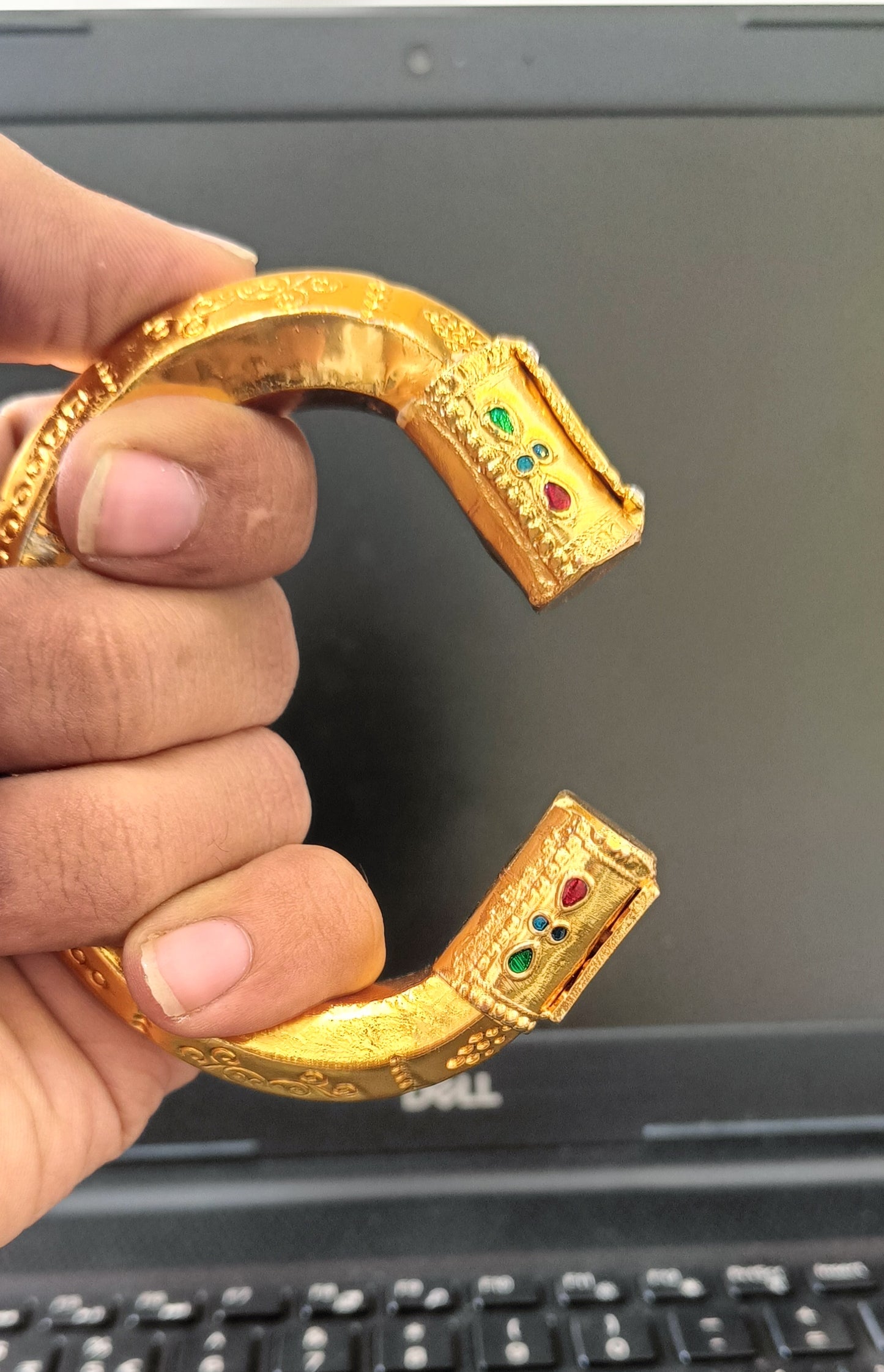 Jay Thakar Bharwadi High Quality Gold Plated Kada for Men
